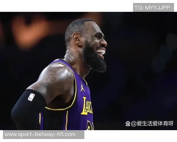 岁月无情勒布朗的坚持与挑战展现出运动员的真实面貌